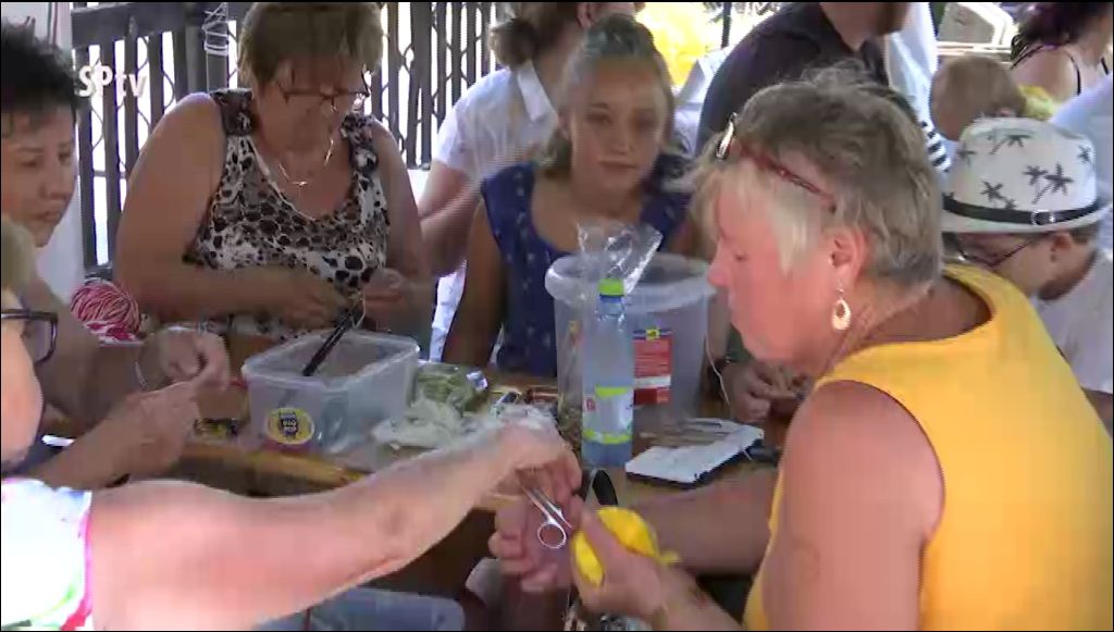 Juniális